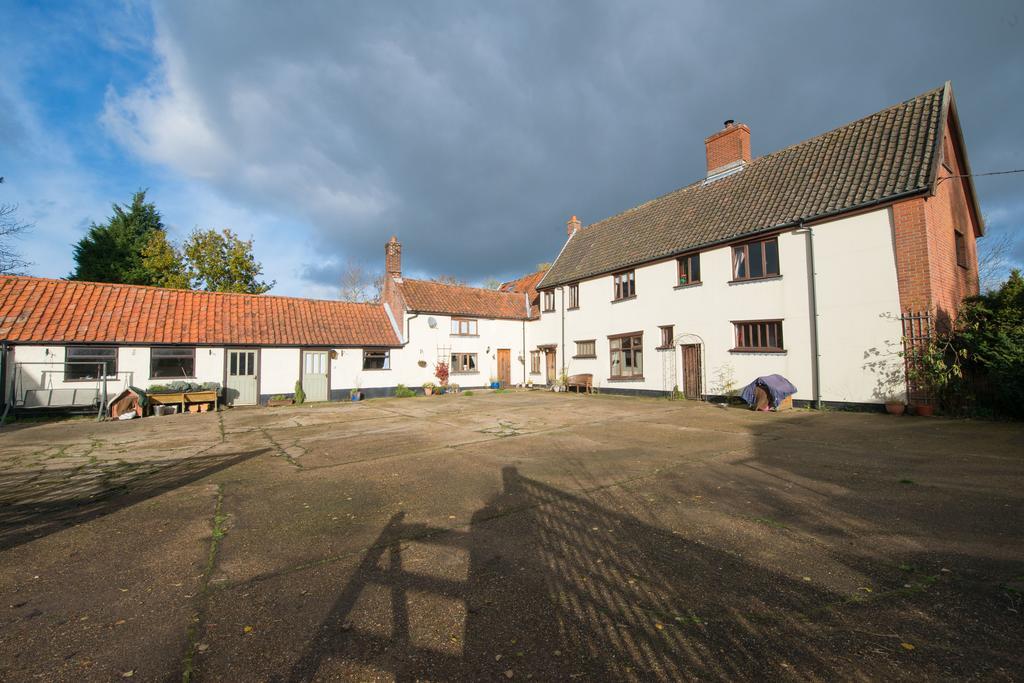 Valley Farmhouse, Westhall Redisham ภายนอก รูปภาพ